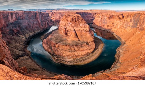 Panoramic view of Horseshoe Bend at the Grand Canyon. The famous breathtaking point must visit. Colorado River