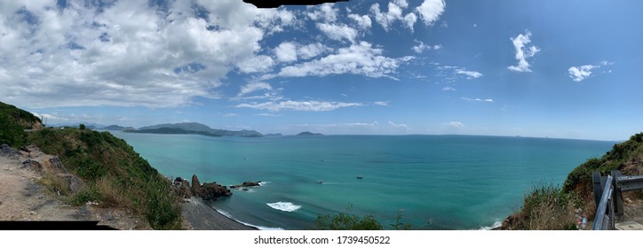 Panoramic view of the mountains