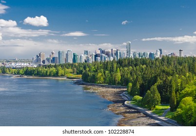 Panoramic View Of The Park And Downtown City Of Vancouver