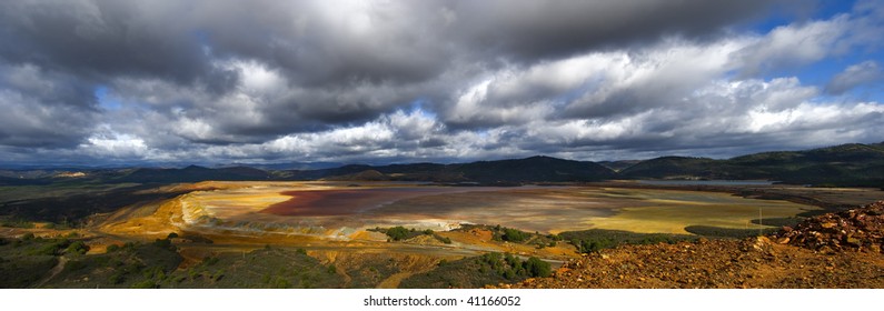 Panoramic View Of Pond At Rio Tinto, Spain