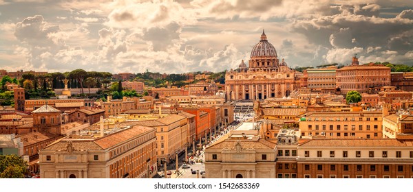 Panoramic view of Rome with St Peter's Basilica in Vatican City, Italy. Skyline of Rome. Rome architecture and landmark, cityscape.