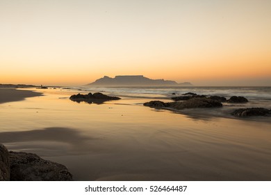 panoramic view of tablemountain at sunset in cape town, south africa