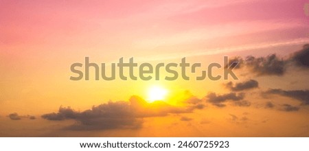Panoramic views of the skyline  The sun rises in the morning sky with colorful clouds. and beautiful cloud patterns In the soft light of the morning