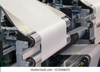 Paper Roll Machine, Cut And Fold