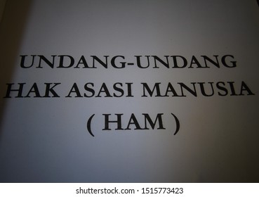 Paper That Reads The Human Rights Act (Undang - Undang Hak Asasi Manusia)..