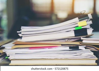 116,042 Vintage Stack Of Papers Images, Stock Photos & Vectors ...