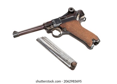 The Parabellum Pistol with magazine, commonly known as the Luger P08, is a semi-automatic recoil and breech pistol.