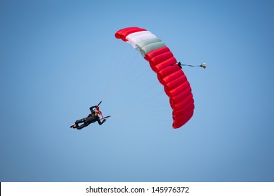 Parachutist