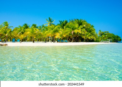 Paradise Beach On Beautiful Island South Water Caye