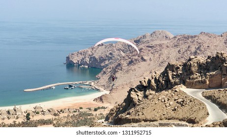 Paragliding in the coast of Oman