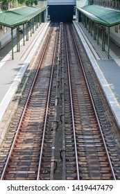 Paralel rails on train station