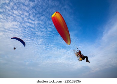 Para-motor flying in the sky