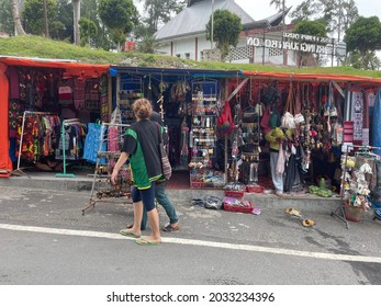 Parapat, North Sumatera: Visitors Bargain Accesories At A Local Clothing Shop In Parapat. Small Medium Enterprises (SMEs) Are Deeply Mpacted By The Pandemic As Less People Visit This Destination. 