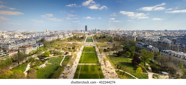 Parc Eiffel tower