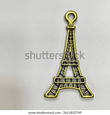 Paris Eiffel Tower  Key Ring Charm Pendant Purse Bag Crystal Key  Craft Souvenir Inspiration Gift