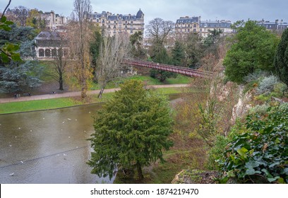 Paris, France - 12 12 2020: View Of The Suspended Walkway In The Belvedere Island