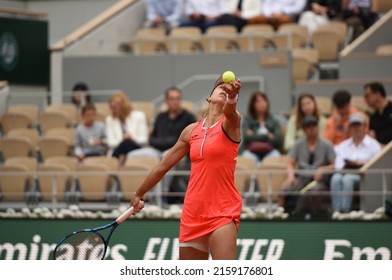 Paris, France - 22 May 2022: Roland Garros Tennis - Magda Linette (POL) Playing Ons Jabeur (TUN) In The 1st Round - 