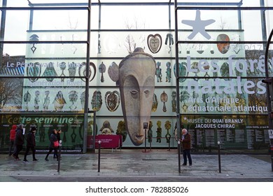 PARIS, FRANCE -24 DEC 2017- View Of The Musee Du Quai Branly Jacques Chirac, A Museum Dedicated To Indigenous Art And Culture From Africa, Oceania, Asia And The Americas.