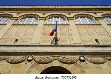 PARIS, FRANCE -27 MAR 2017- The Bibliotheque Sainte-Genevieve Is A Landmark Public Library In The Fifth Arrondissement Of Paris Near The Sorbonne University, The Pantheon And The Lycee Henri IV.