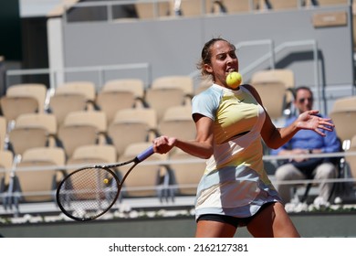 Paris, France - 30 May 2022: 22nd Seed Madison Keys (USA) Was Defeated By Veronika Kudermetova In The 4th Round On Day 9 Of The Roland Garros Tennis Tournament