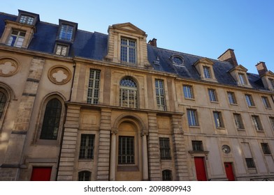 Paris, France - April 2021 - Facade Of Lycée Henri IV On Place Du Panthéon Square, In The Latin Quarter ; Henri IV Houses One Of France's The Most Prestigious Preparatory Classes For 