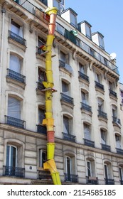 Paris, France, April 22 2022 : Rubble Removal On A High Building In Paris, France.