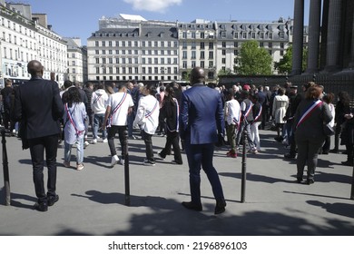 PARIS, FRANCE - April 30 2022: French War Veterans Parade