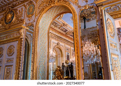 PARIS, FRANCE, AUGUST 11, 2021 : Interiors And Architectural Details Of Hotel De La Marine, In Place De La Concorde.