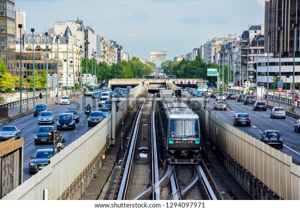 Paris France August 20 2015 Train Stock Photo Edit Now 1294097971