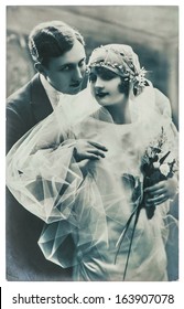 PARIS, FRANCE - CIRCA 1920: Antique Wedding Photo. Portrait Of Just Married Couple. Bride And Groom Wearing Vintage Clothing. Nostalgic Picture, Circa 1920 In Paris, France