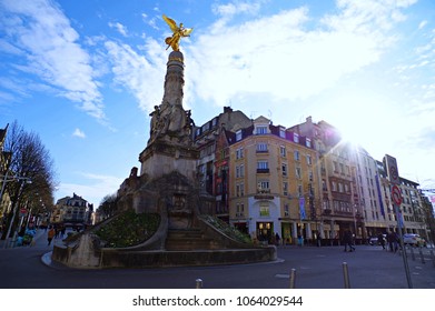 PARIS, FRANCE - FEBRUARY 13, 2015 : Traveling To Paris,The First Paris City Tour.