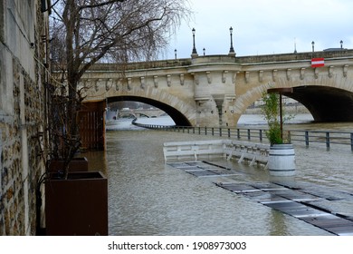 Paris, France - February 3rd 2021: The Right Bank Of The Seine River In Paris Center During The Floods.