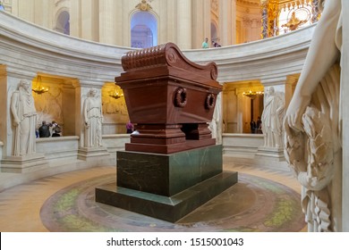 Napoleon Tomb Images Stock Photos Vectors Shutterstock