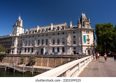 Paris, France - July 15, 2022: Historical Building Of Criminal Called Tribunal Correctionnel, Criminal Court. The Tribunal De Grande Instance De Paris Located At The Palais De Justice In Paris