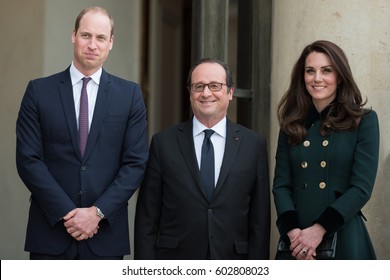 Paris, FRANCE - March 16, 2017 : French President Francois Hollande Welcoming The Duke And The Duchess Of Cambridge Prince William And Princess Kate Middleton At The Elysee Palace 