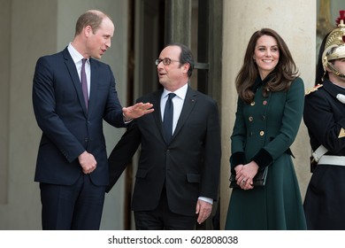 Paris, FRANCE - March 16, 2017 : French President Francois Hollande Welcoming The Duke And The Duchess Of Cambridge Prince William And Princess Kate Middleton At The Elysee Palace 