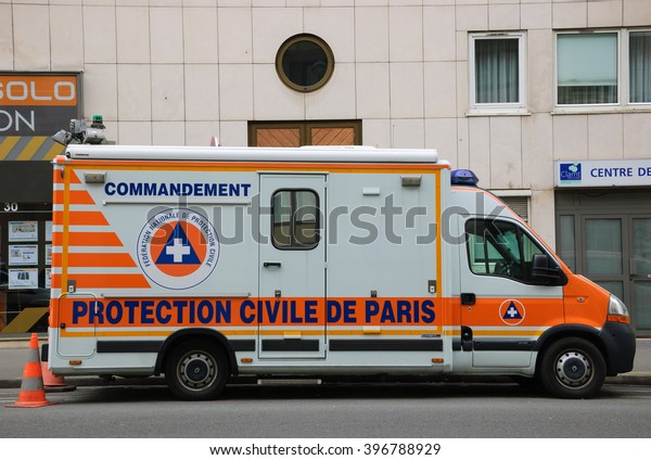 PARIS, FRANCE - MARCH 26, 2016: Civil\
Protection of Paris vehicles on the street. French Protection\
Civile consists of 32 000\
volunteers.