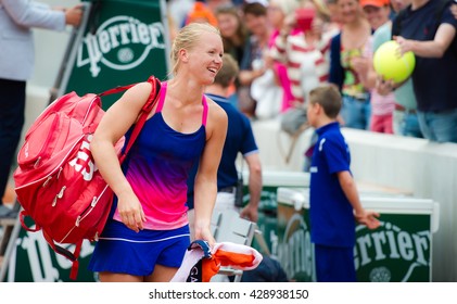 PARIS, FRANCE - MAY 26 : Kiki Bertens Leaves The Court At The 2016 French Open