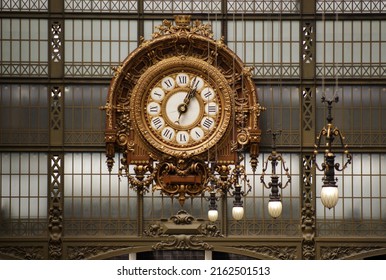 PARIS, FRANCE - MAY 28, 2019: Detail Of The Interior Or Musée D'Orsay