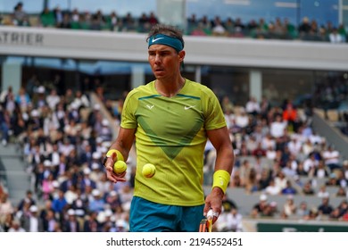 PARIS, FRANCE - MAY 29, 2022: Grand Slam Champion Rafael Nadal Of Spain In Action During His Round 4 Match Against Felix Auger Aliassime Of Canada At 2022 Roland Garros In Paris, France