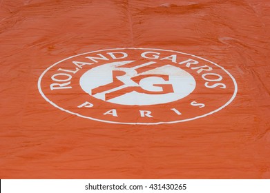 PARIS, FRANCE - MAY 31 : The Roland Garros Logo On A Rain Cover At The 2016 French Open