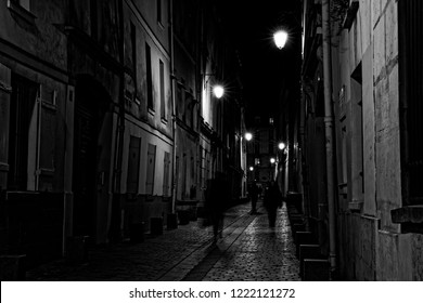 Paris, France - November 1, 2018: View Of A Street In The Night After Rain In Paris