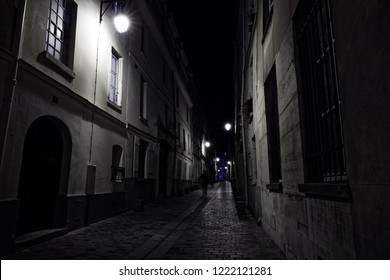 Paris, France - November 1, 2018: View Of A Street In The Night After Rain In Paris