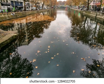 Paris, France. November 2018. Canal Saint Martin, One Of The Seine Branches And A Local Hangout