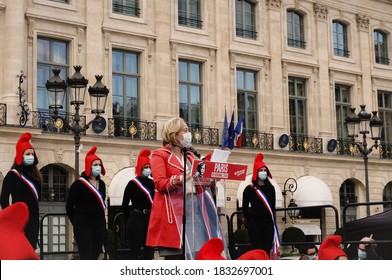 Paris, France - Oct. 10, 2020 - Ludovine De La Rochère, President Of La Manif Pour Tous, Delivers A Speech At A Protest In Place Vendôme Against Modern Slavery, MAP Without A Father And Surrogacy