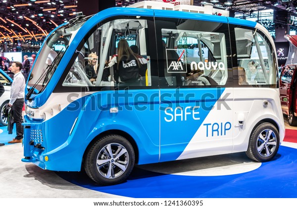 Paris, France, October 02, 2018: NAVYA Autonomous\
Vehicles, AUTONOM SHUTTLE bus, driverless and electric, innovative,\
effective, clean and intelligent mobility solution, at Mondial\
Paris Motor Show
