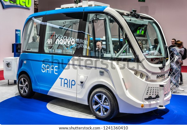 Paris, France, October 02, 2018: NAVYA Autonomous
Vehicles, AUTONOM SHUTTLE bus, driverless and electric, innovative,
effective, clean and intelligent mobility solution, at Mondial
Paris Motor Show