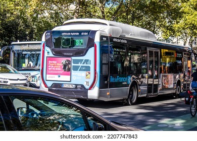 Paris, France - September 14, 2022 Bus Driving Through The Streets Of Paris, Buses Are Inexpensive And Drop You Off At Any Location In The Capital Quite Quickly, Many Of Its Buses Run On Gas