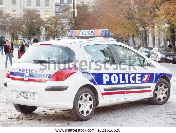 Paris, France - September 22, 2017: patrol\
police cars on the streets of the\
capital