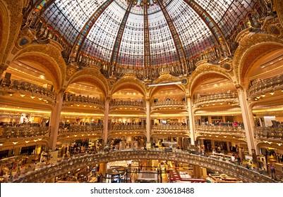 Imagenes Fotos De Stock Y Vectores Sobre Galeries Lafayette